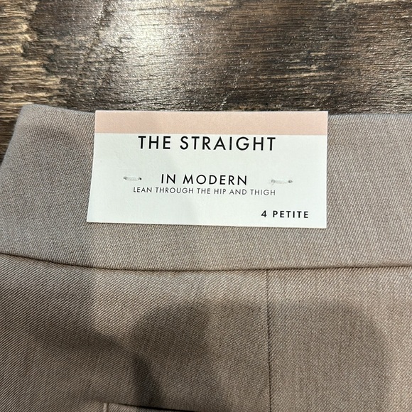 Ann Taylor Factory Dress Pant - The Straight - Size 4 - Picture 3 of 4
